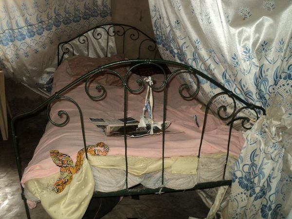 Le lit de Gnilane Bakhoume 